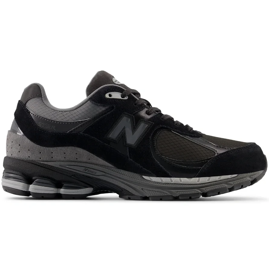 Кросівки чоловічі New Balance 2002 Ripstop Black
