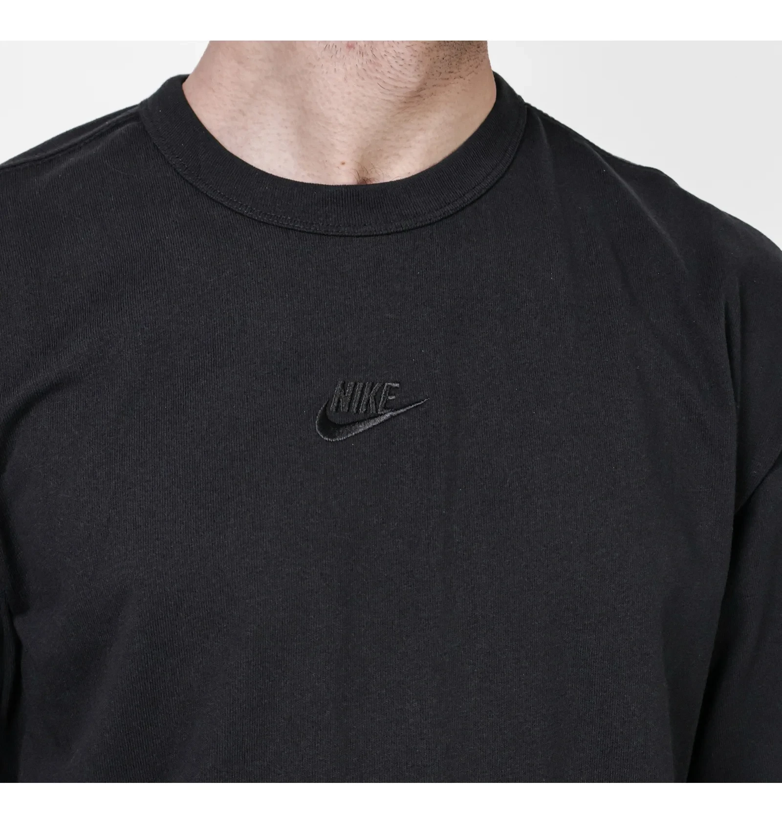 Футболка чоловіча Nike T-Shirt M Nsw Prem Essntl Sust Tee Black 3