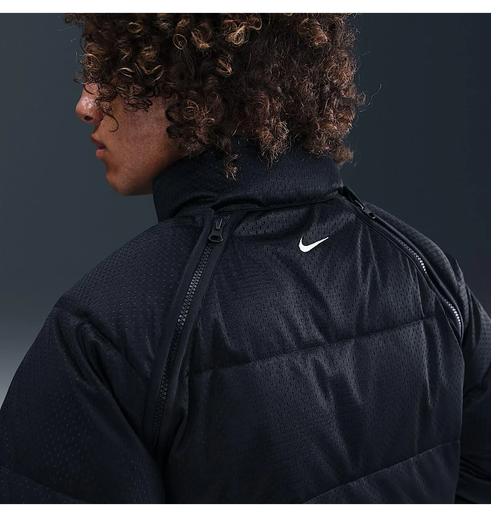 Куртка чоловіча Nike Therma-FIT LeBron Down Jacket, чорна 3