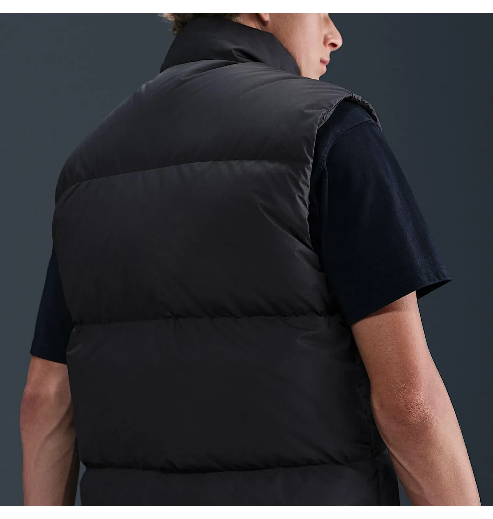 Жилетка чоловіча Nike Club Puffer Black 3