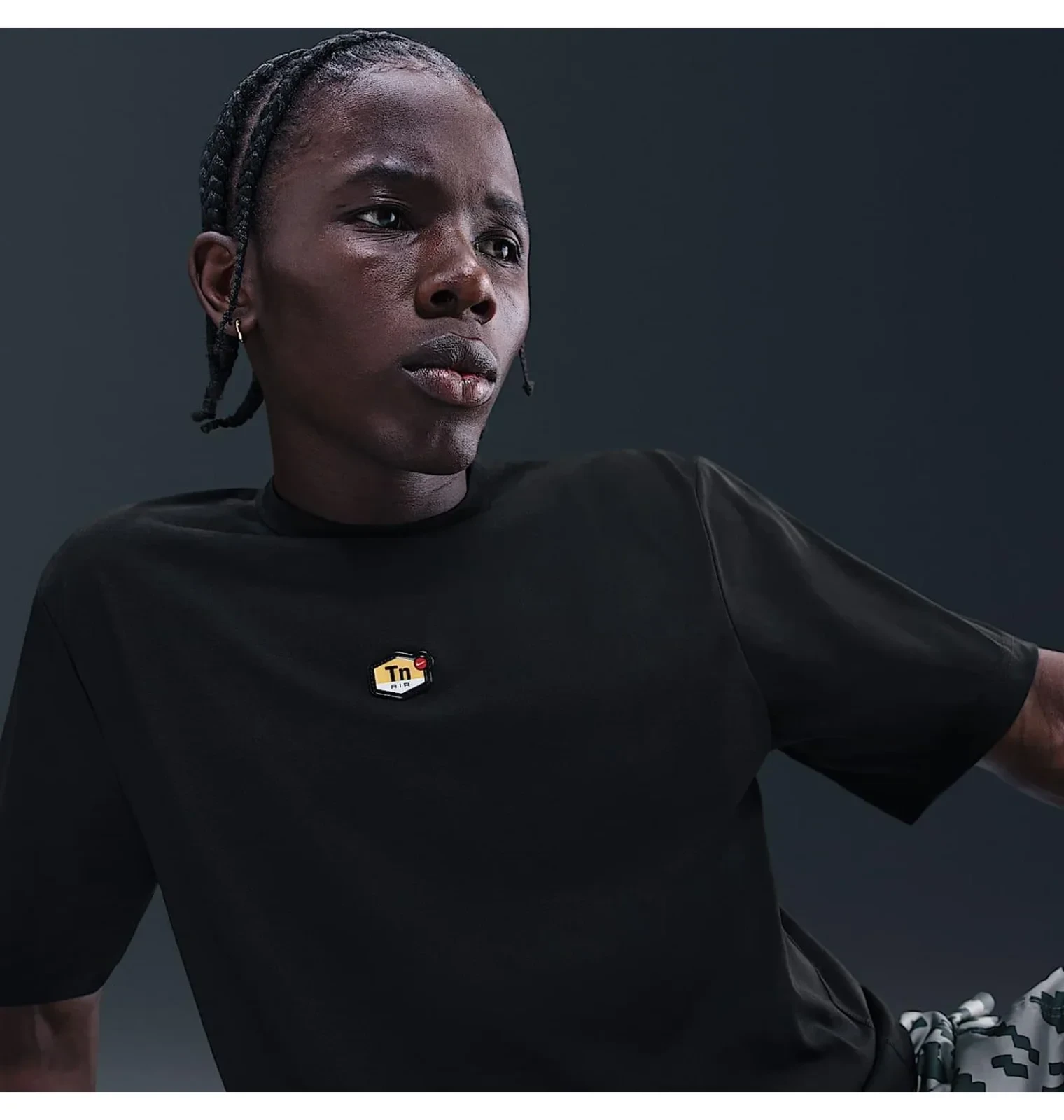 Футболка чоловіча Nike Sportswear Tuned Air 4