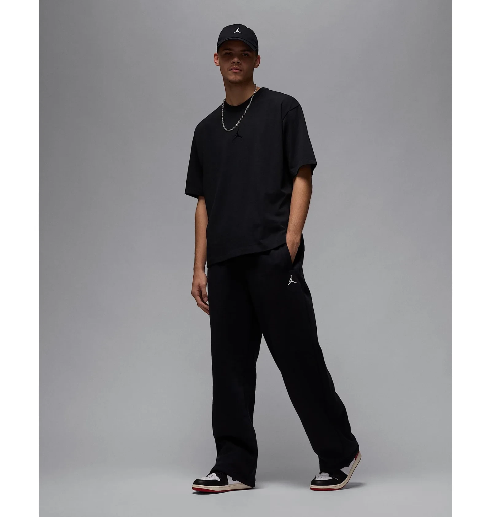 Футболка чоловіча Air Jordan Flight Essentials Oversized T-Shirt Black 2