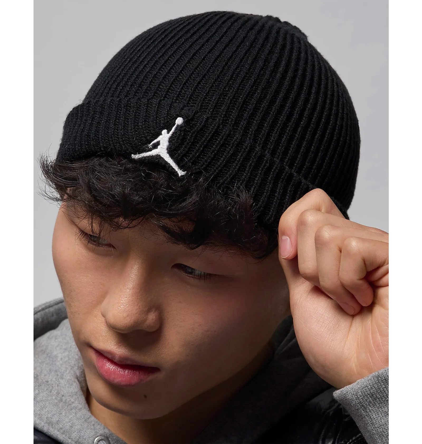 Шапка унісекс air Jordan Terra Beanie Black 2