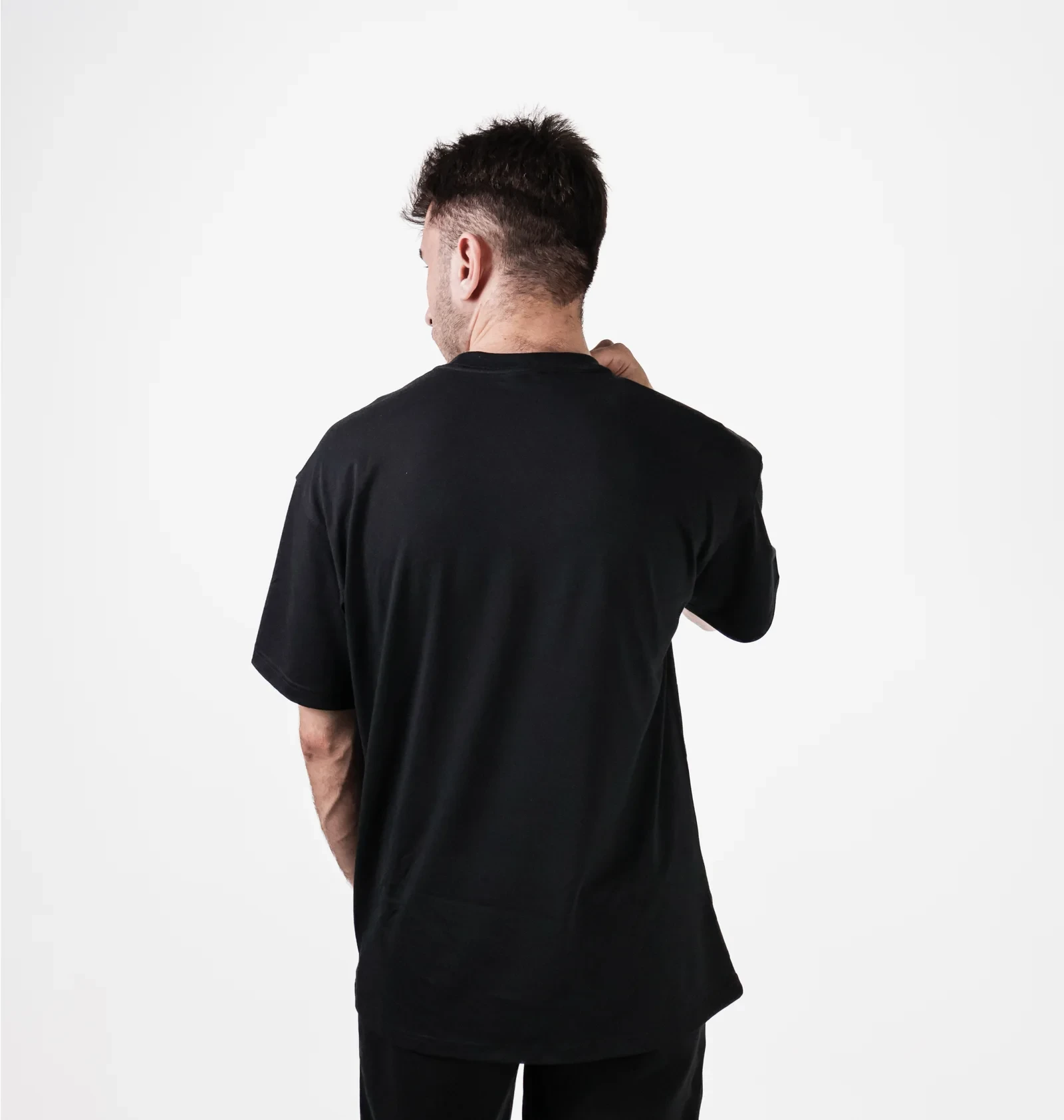 Футболка чоловіча Nike Acg Black 4