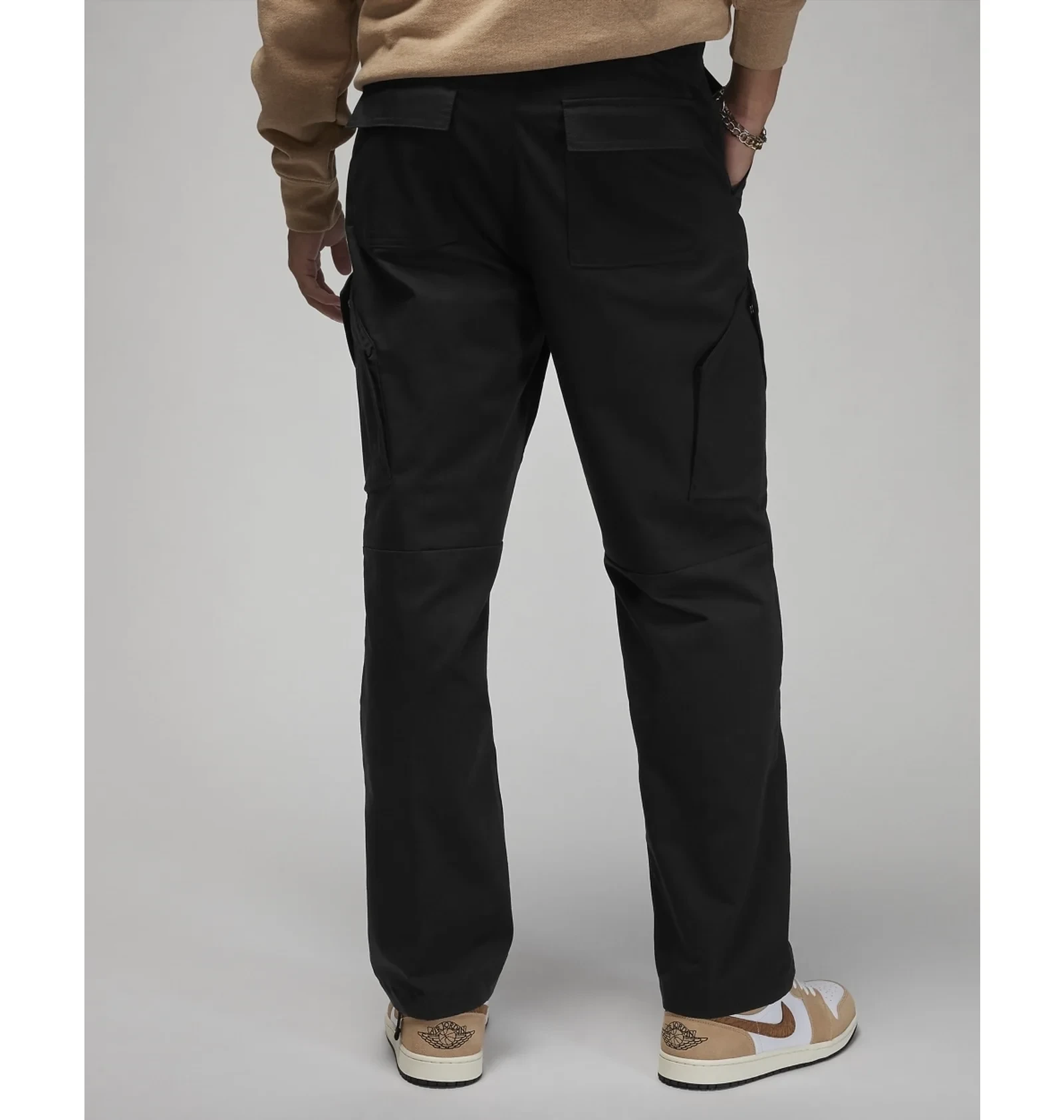 Штани чоловічі Air Jordan Essentials Chicago Pants Black 3
