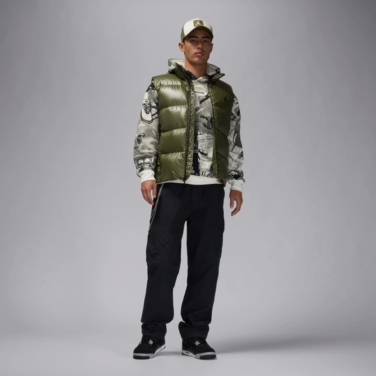 Жилетка чоловіча Air Jordan Flight Down Vest, оливкова 5