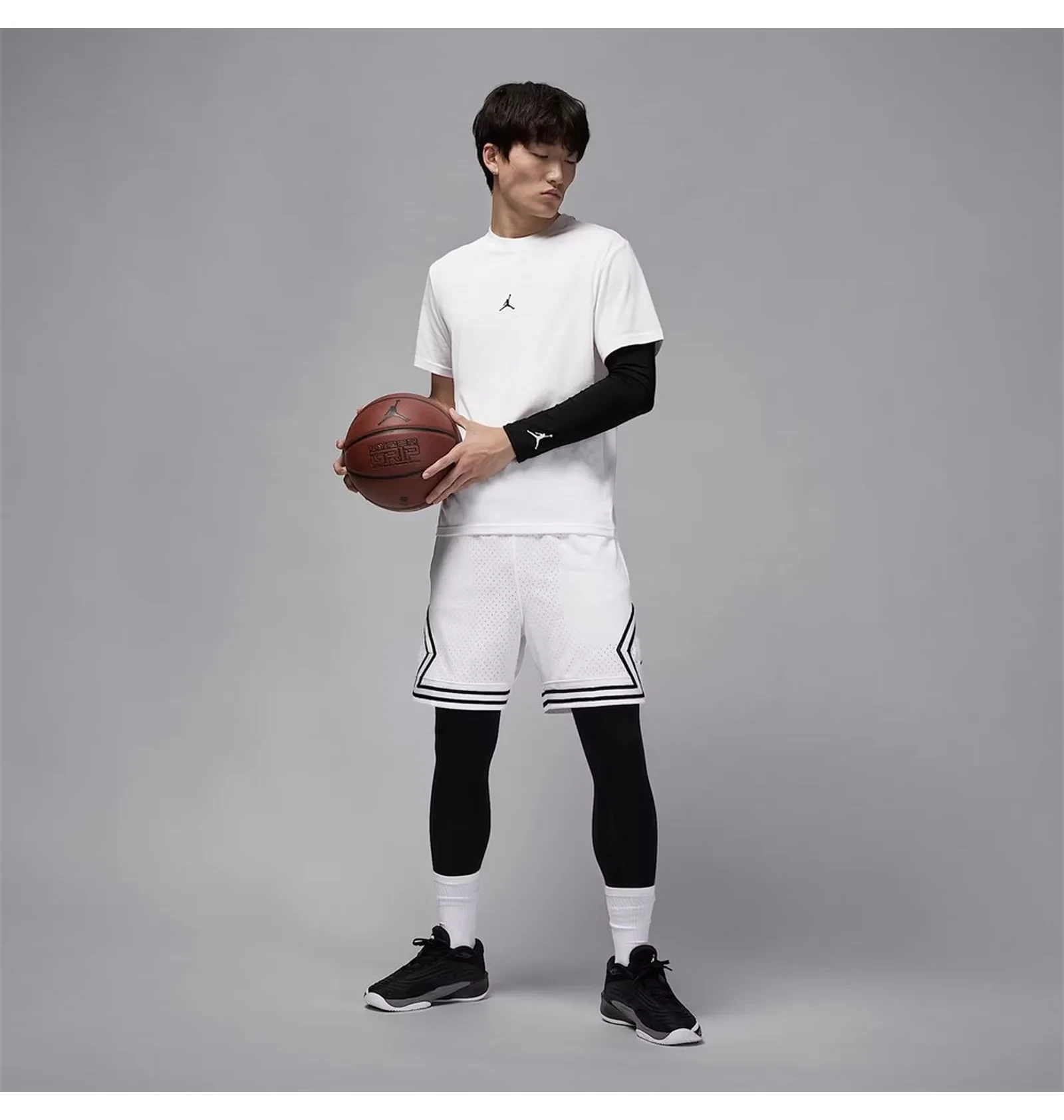 Футболка чоловіча Air Jordan Sport MenS Dri-Fit Jumpman T-Shirt White 3