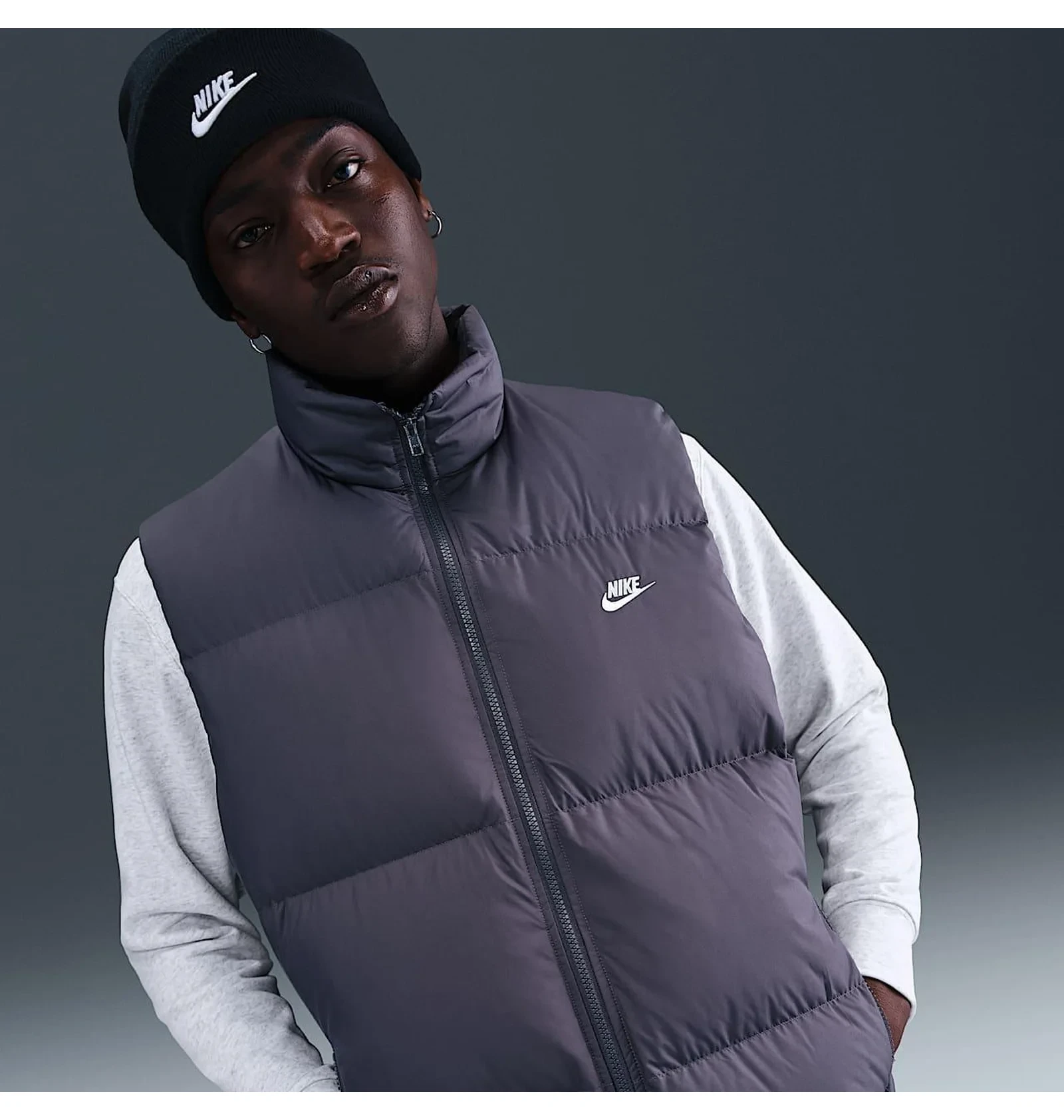 Жилетка чоловіча Nike Club Puffer Grey 2