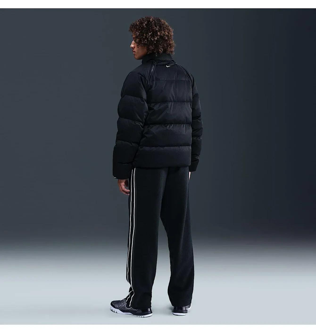 Куртка чоловіча Nike Therma-FIT LeBron Down Jacket, чорна 7