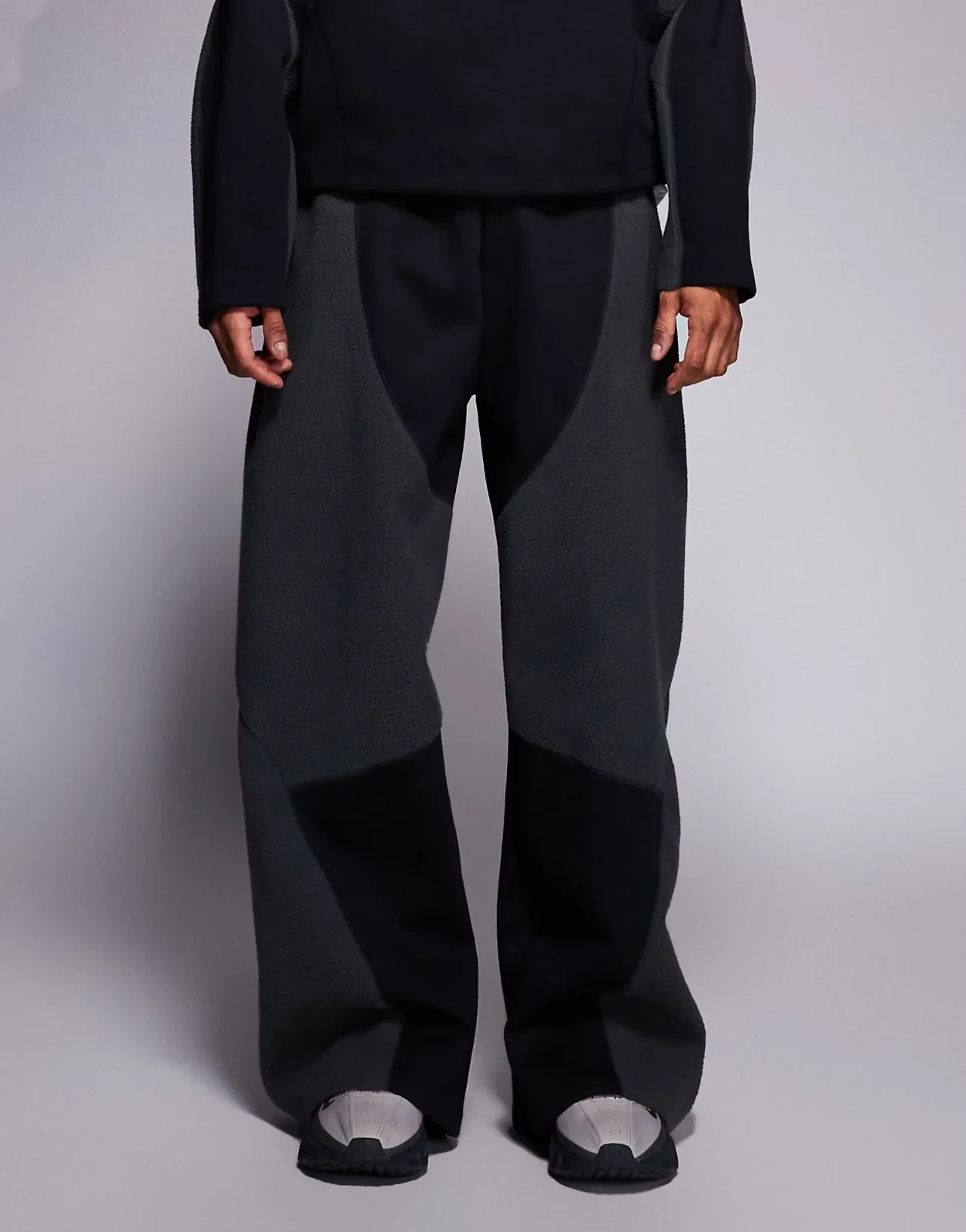 Штани чоловічі Nike Tech Boreas Knit Open-Hem 4