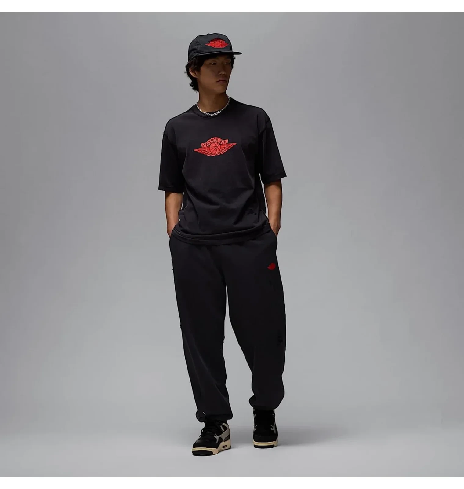 Футболка чоловіча Air Jordan Rare Air T-Shirt, чорна 6