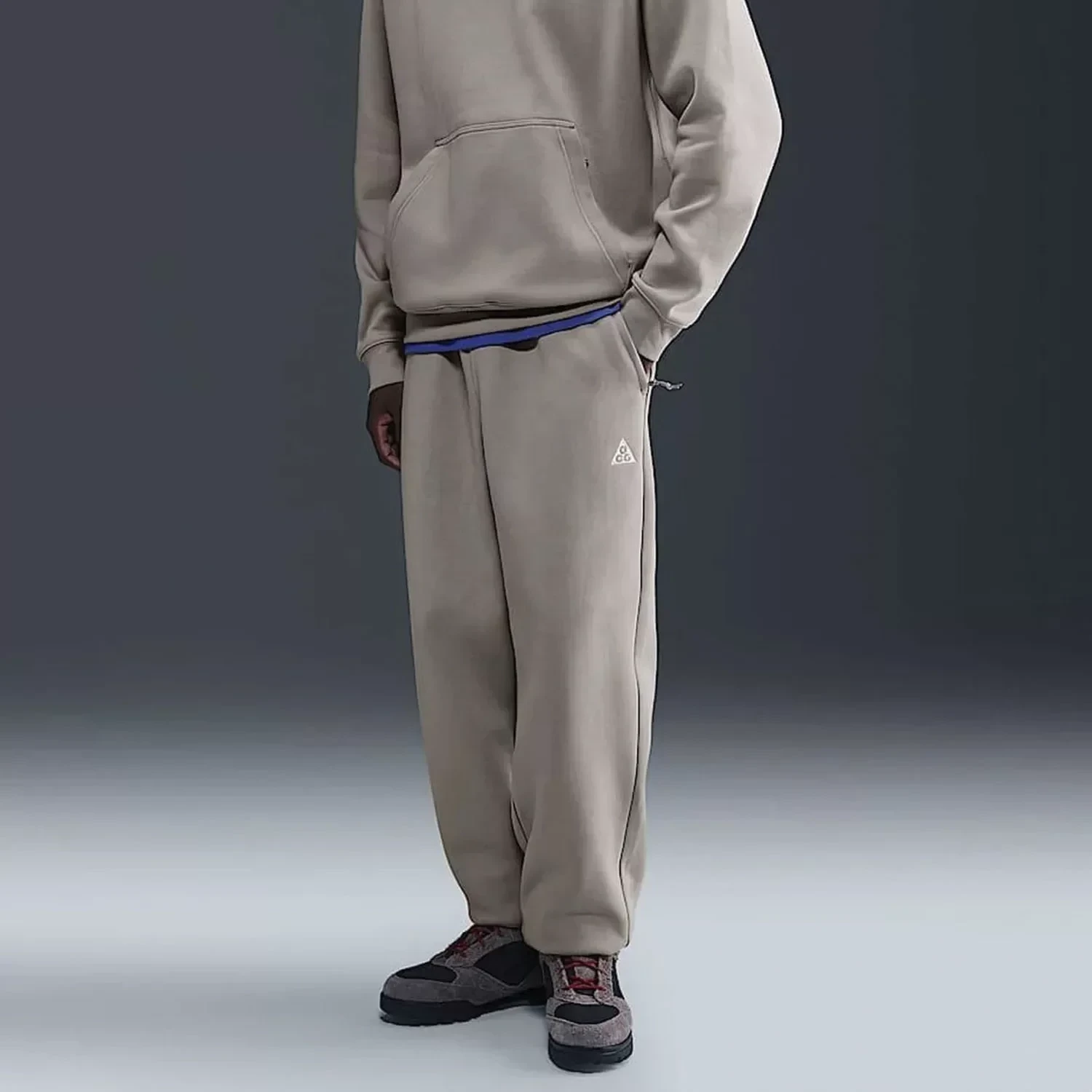 Спортивний костюм чоловічий Nike Acg Tuff Beige 4