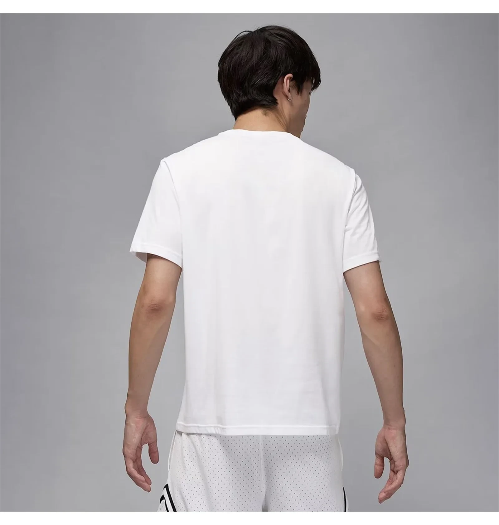 Футболка чоловіча Air Jordan Sport MenS Dri-Fit Jumpman T-Shirt White 2