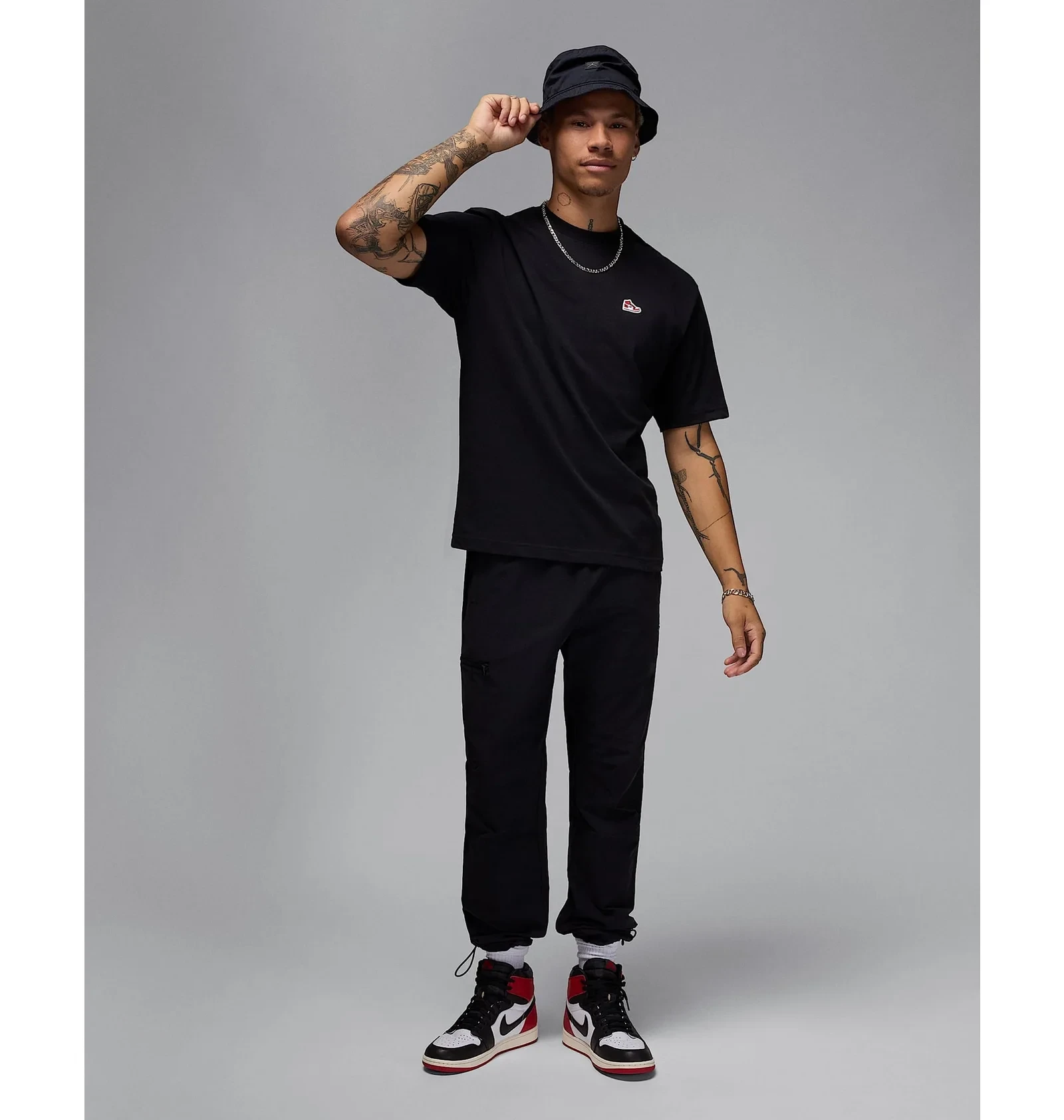 Футболка чоловіча Air Jordan Brand Aj1 Black 4