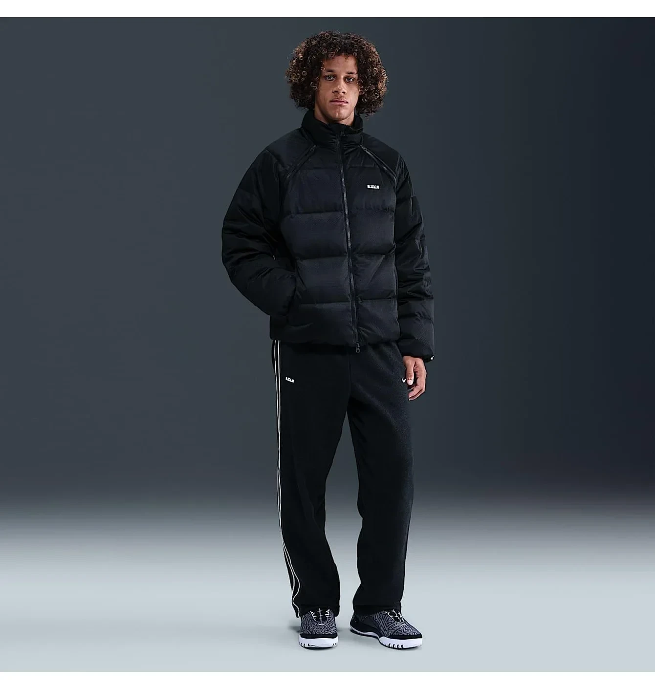 Куртка чоловіча Nike Therma-FIT LeBron Down Jacket, чорна 6