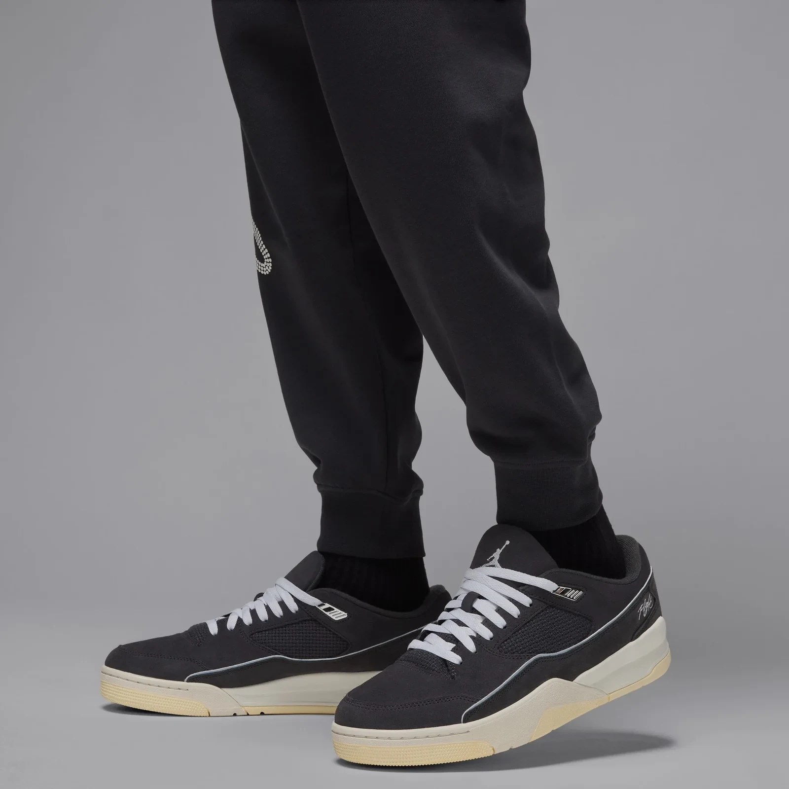Штани Jordan MVP Fleece Pants чорні 6
