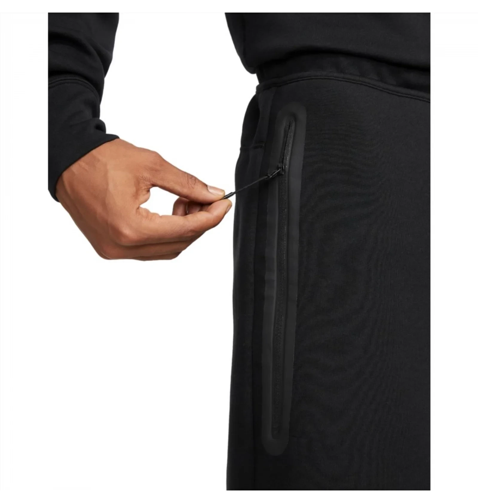 Шорти чоловічі Nike Sportswear Tech Fleece Black 3
