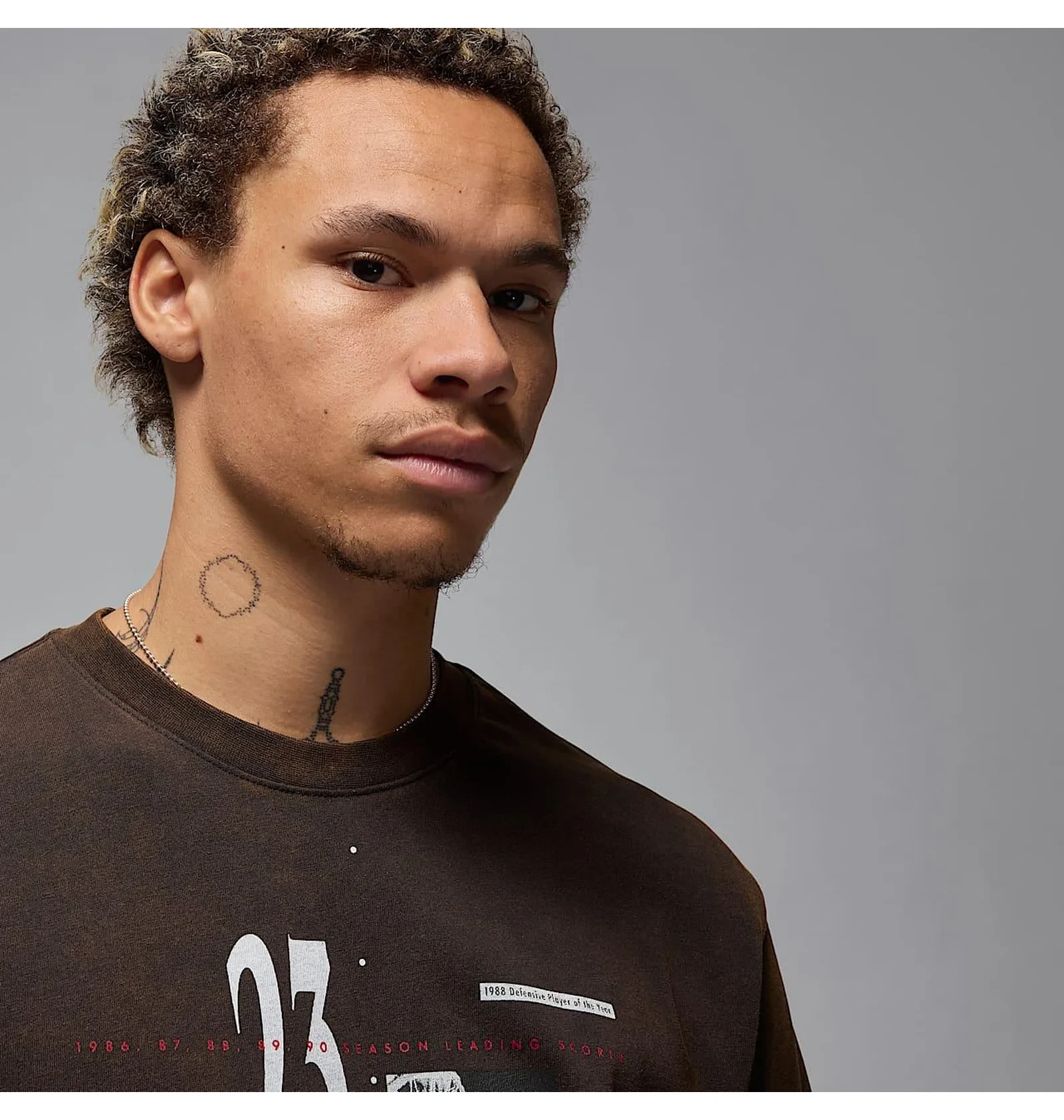 Футболка чоловіча Air Jordan M J Reissue Gx Ss Crew Brown 4