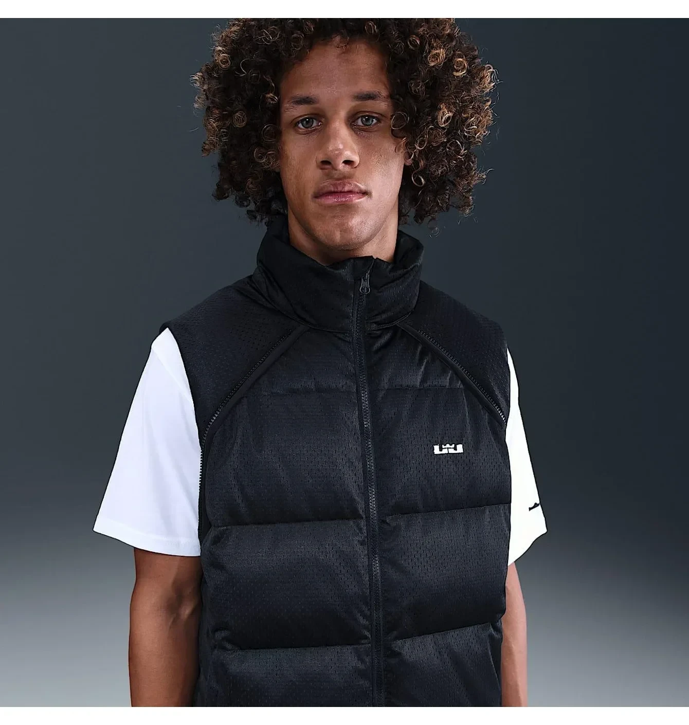 Куртка чоловіча Nike Therma-FIT LeBron Down Jacket, чорна 4