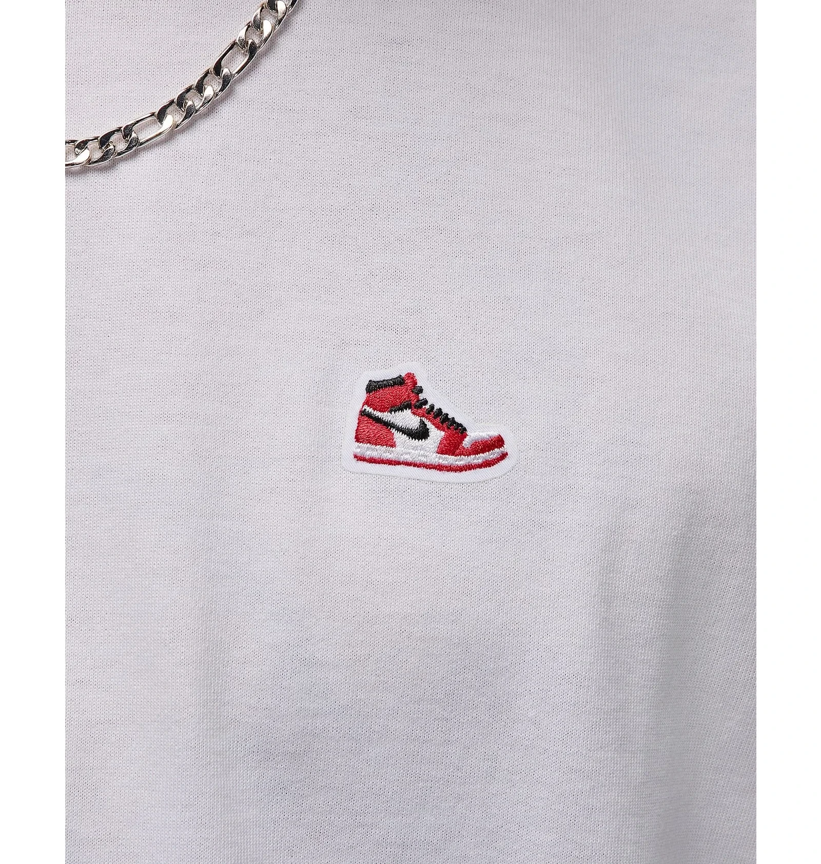 Футболка унісекс Air Jordan Sneaker Patch T-Shirt White 2