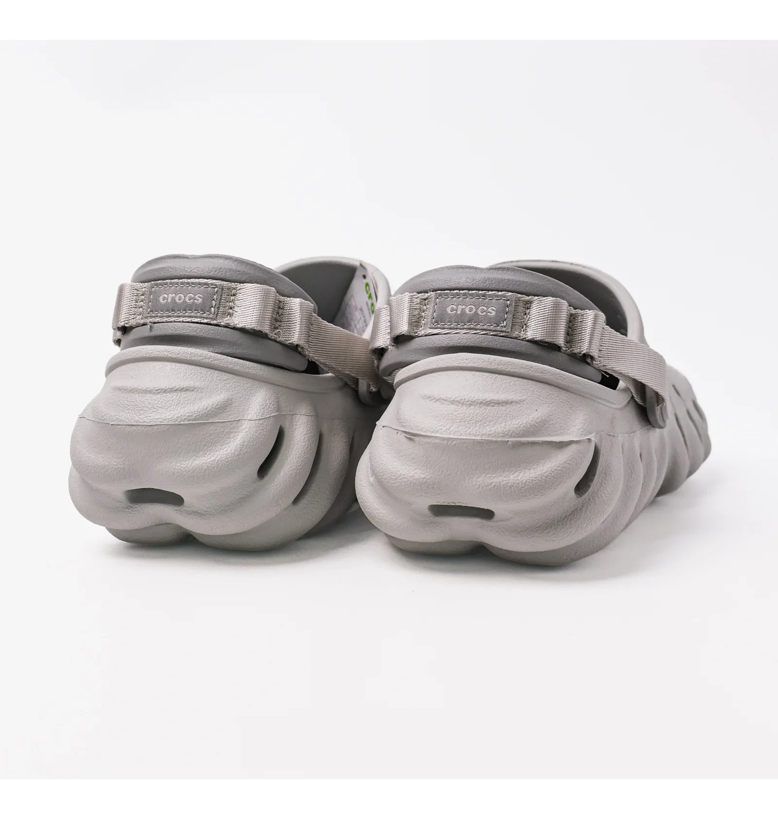 Тапочки чоловічі Crocs Echo Clog Grey 4