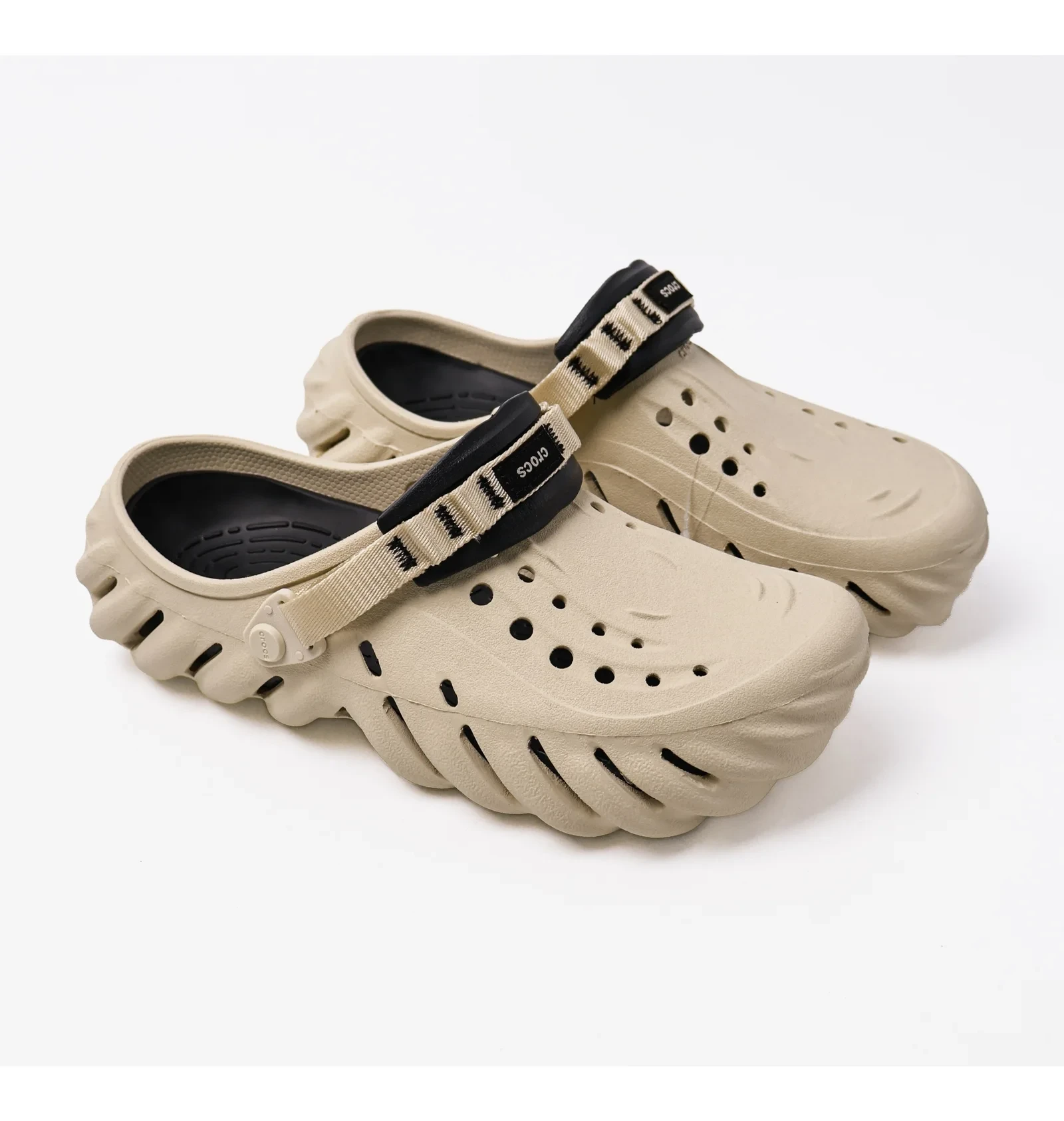 Сандалі чоловічі CROCS Echo Clog Beige 3